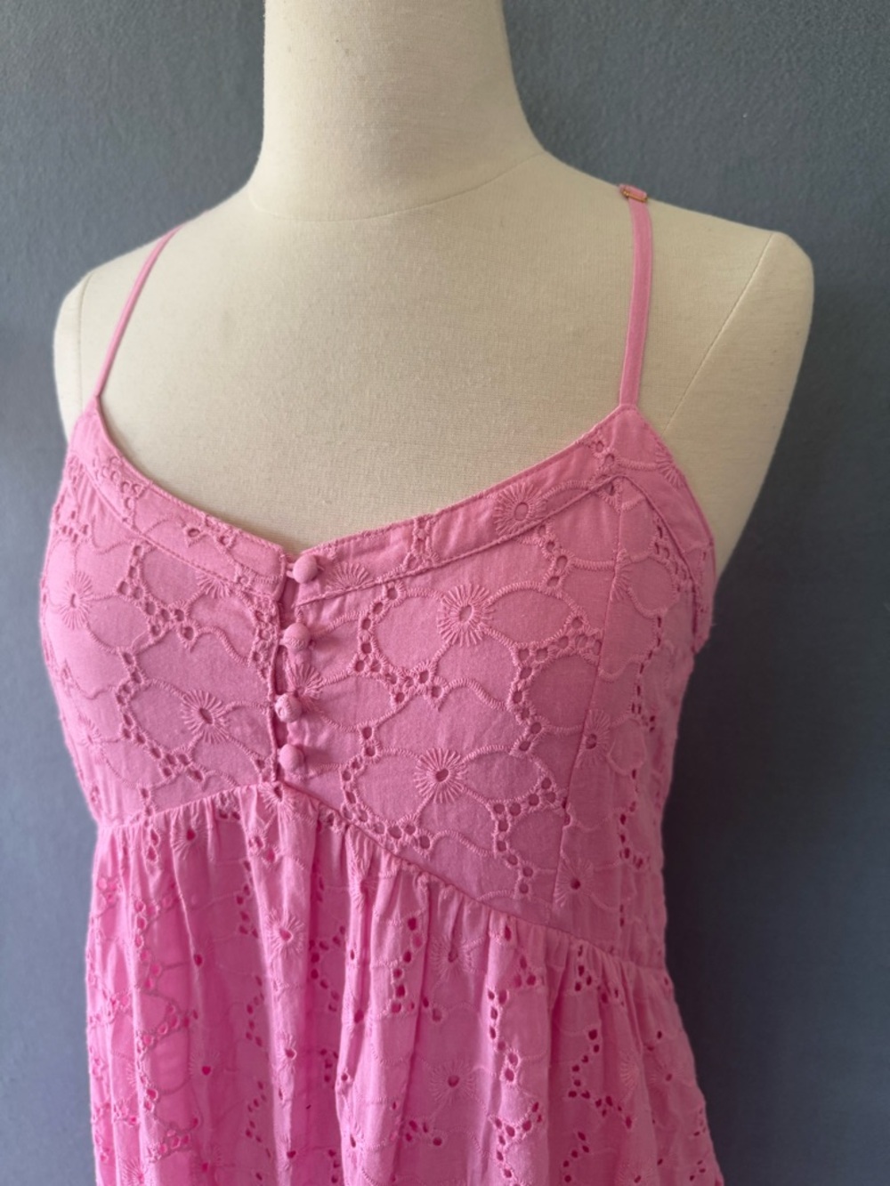 Saltwater LUXE Amalia Midi Dress Pink Eyelet Embroidered Cotton Sundress S NWT - Picture 3 of 11